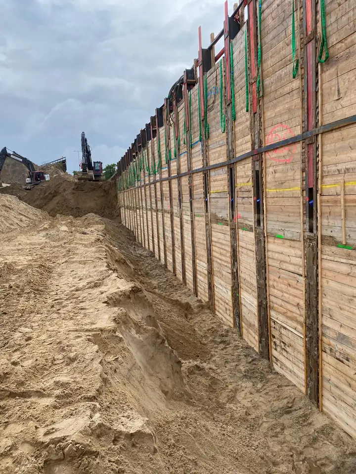Berliner Verbau mit Holzausfachung